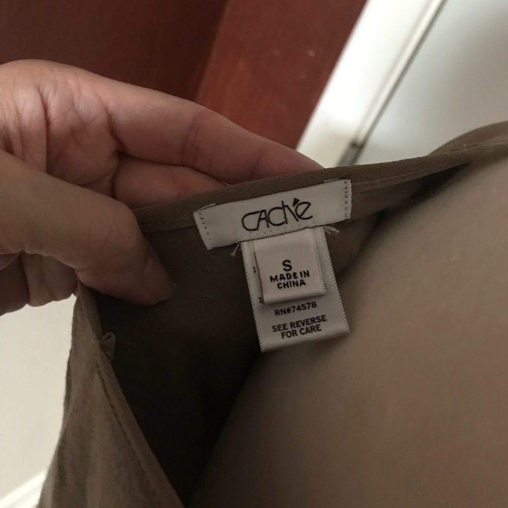 [cache] Cold-Shoulder Beige Sequined Top - Picture 5 of 5